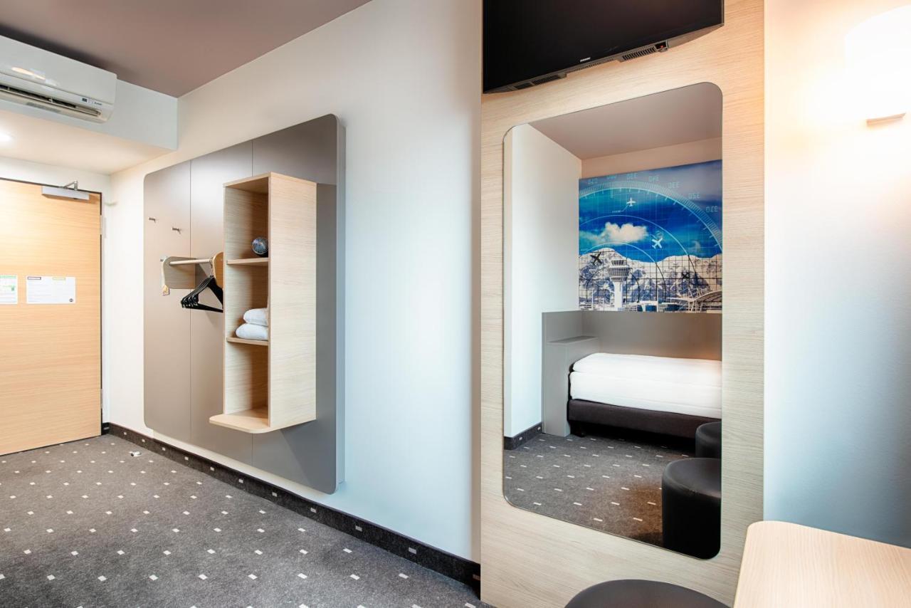 B&B Hotel Muenchen-Airport Халльбергмос Экстерьер фото